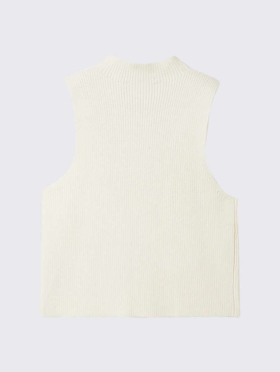zip-neck sleeveless jumper
