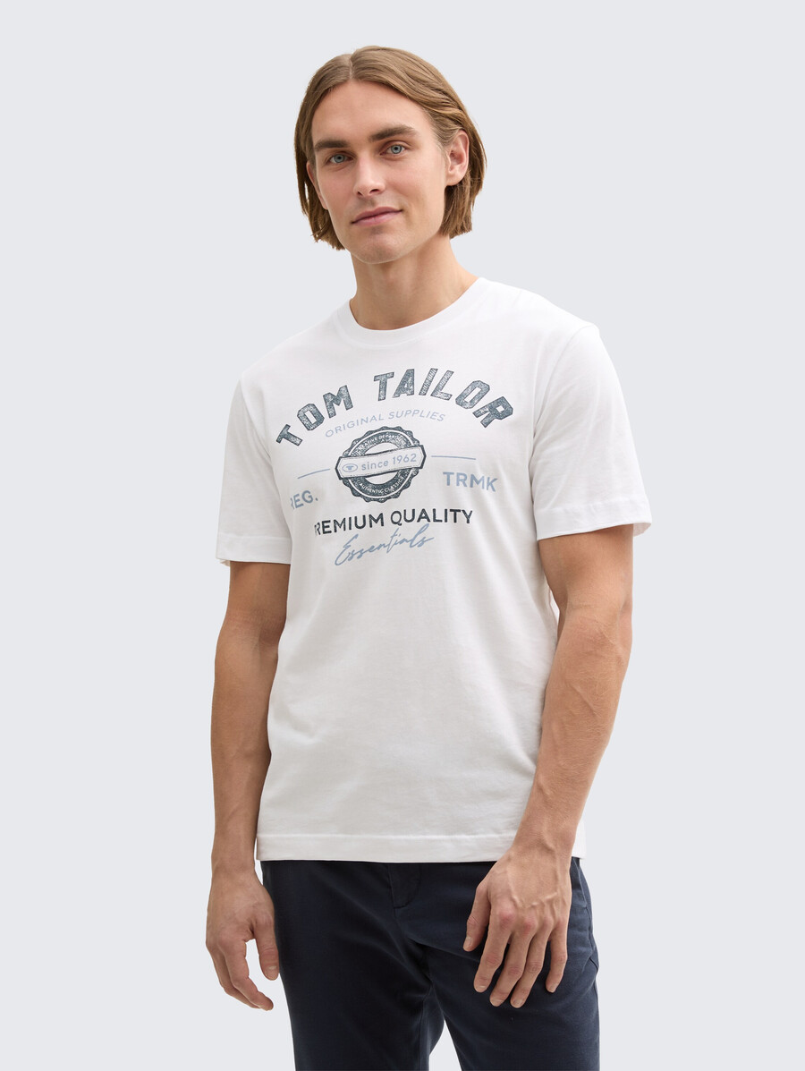 t-shirt with logo print