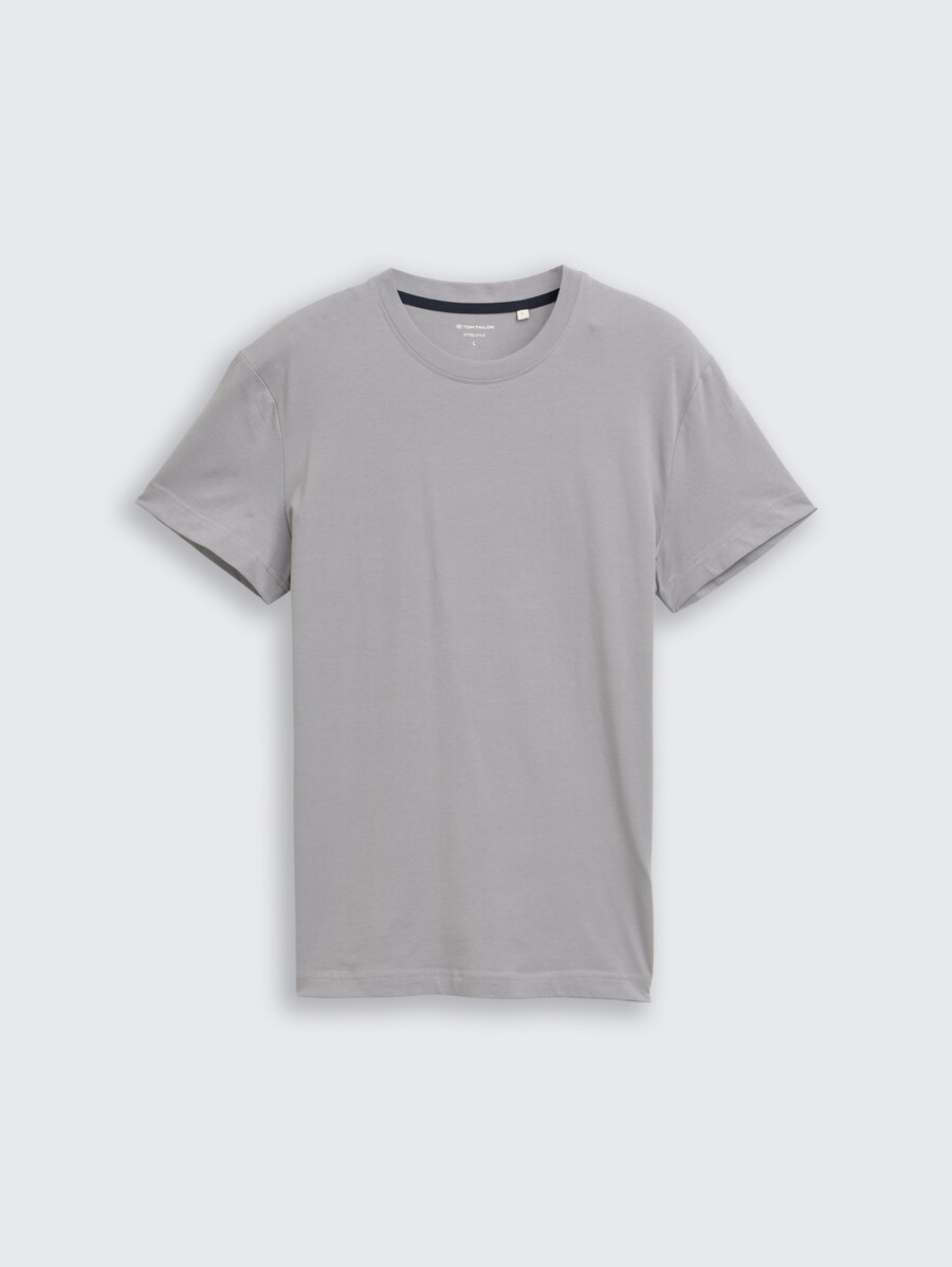slim fit t-shirt with stretch