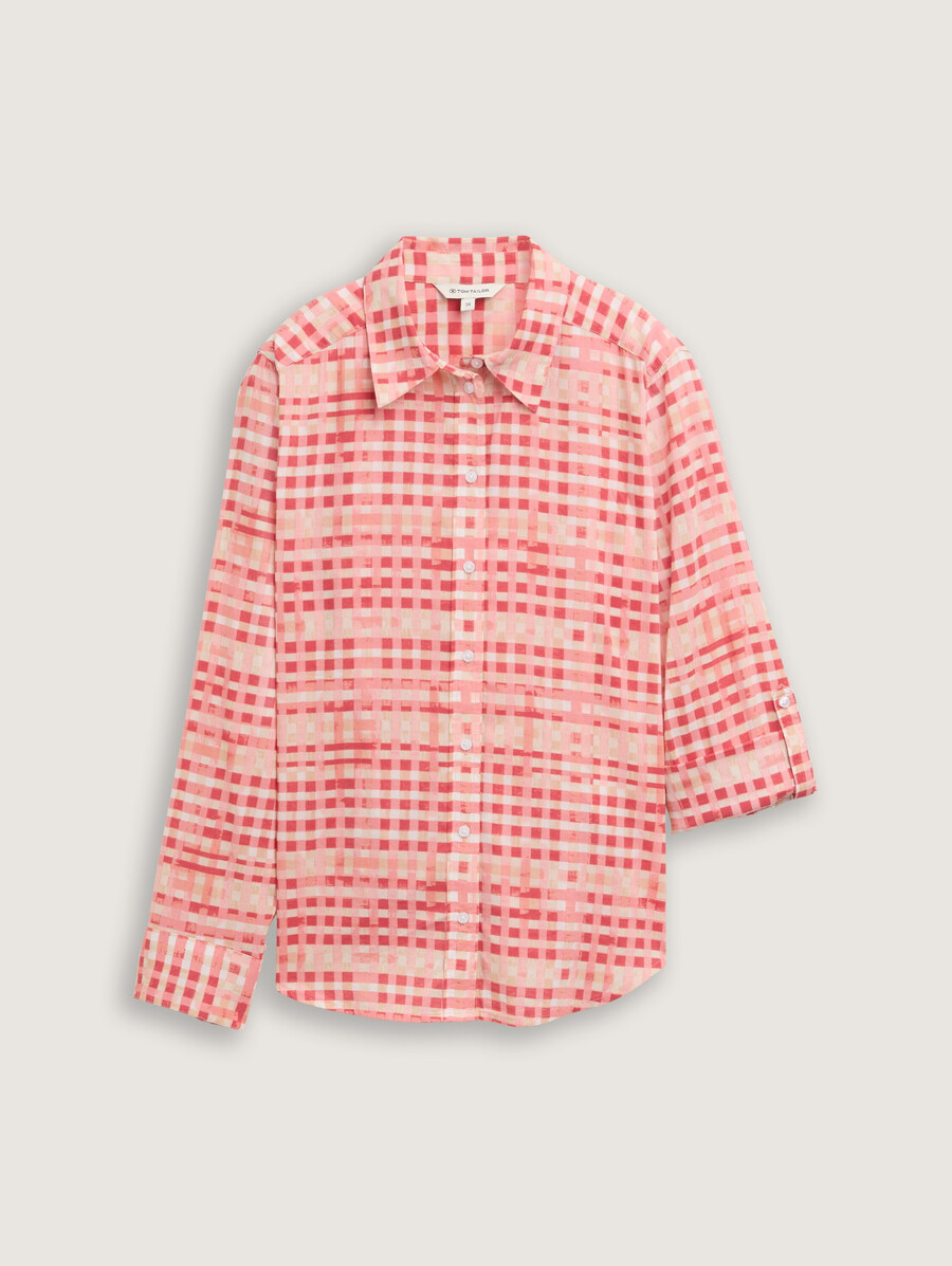 blouse with pattern