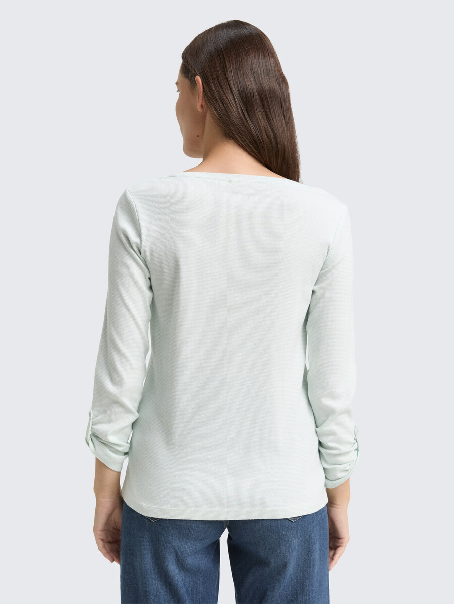 long-sleeved shirt with turn-up function