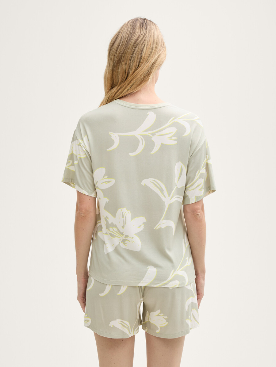 pyjama set with all-over print
